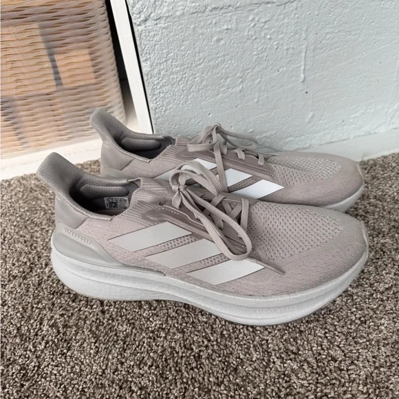 adidas Men's Ultraboost 5x
Running Shoes in gray - Picture 2 of 8